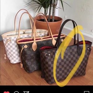 Meet your Posher, Dee